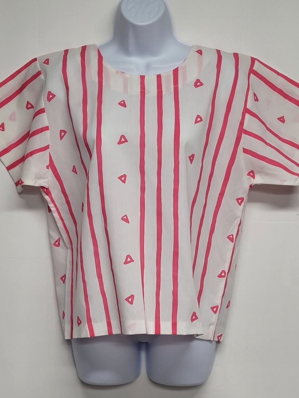 J.M.P. Fashions M Short Sleeve Top Striped 100% Cotton Vintage